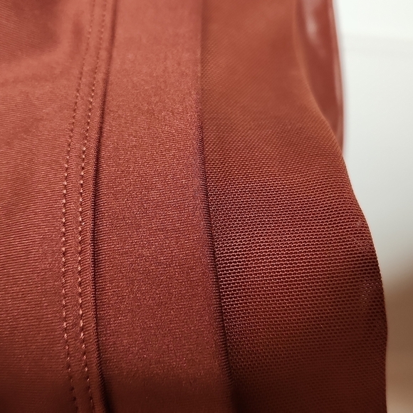 all in Motion Stretch Light Support Micro-Mesh Bra Russet Brown Size M - Picture 9 of 9